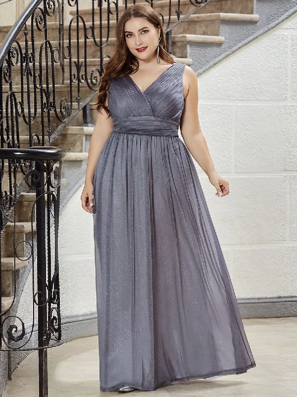 Evening Glamour Plus Size Maxi Dress with Stardust Sparkle Fashionable Open-Back Maxi Dress