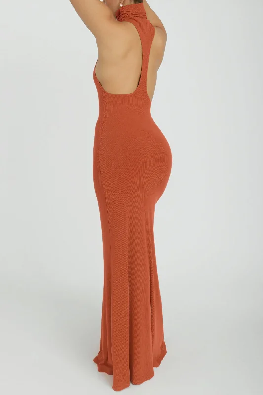 Maeve Maxi Dress - Amber Cozy Maxi Dress with Slit