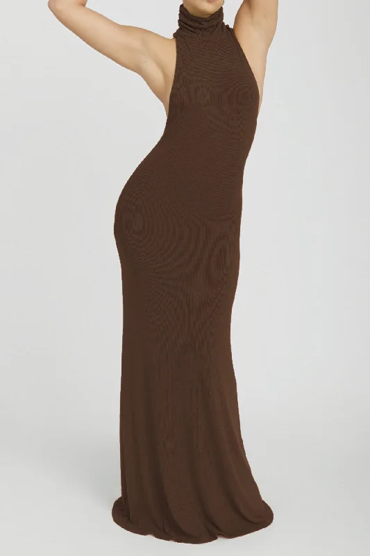 Maeve Maxi Dress - Chocolate Stylish Long Sleeve Maxi Dress