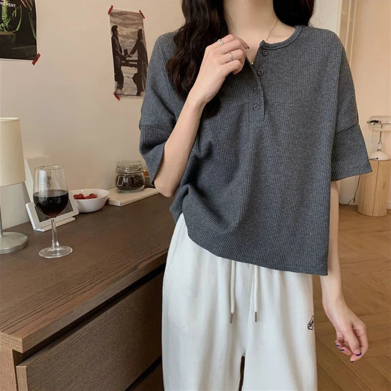 Casual Knitted Short Sleeve T-shirt With O-neck Loose Fit And Korean Sequined Glittery Shiny