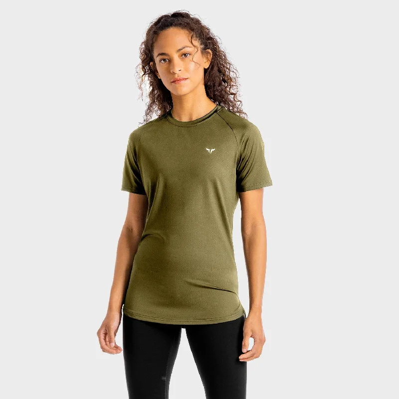 Core Mesh Tee - Khaki Lace Blend Ribbed Blend Corduroy Blend