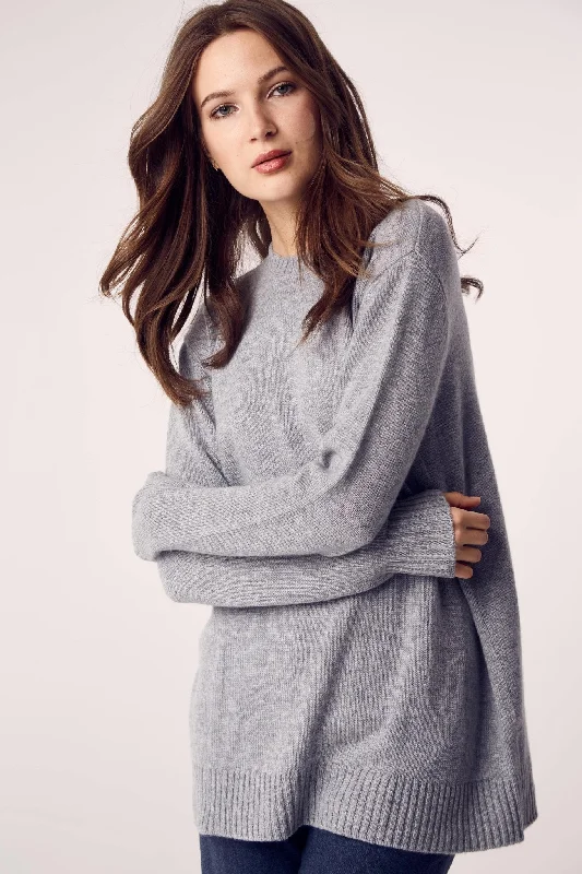 Cashmere Long Crew Neck Sweater in Gray Collared Crew Neck Turtle Neck