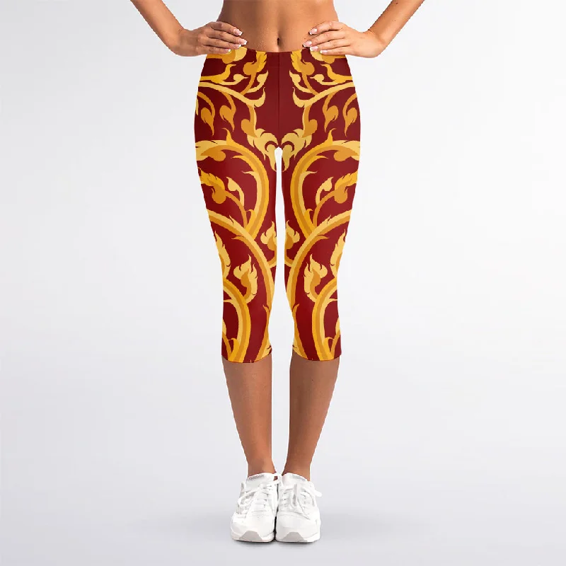 Thai Winding Vines Pattern Print Women's Capri Leggings Fashionable Sports Compression Leggings