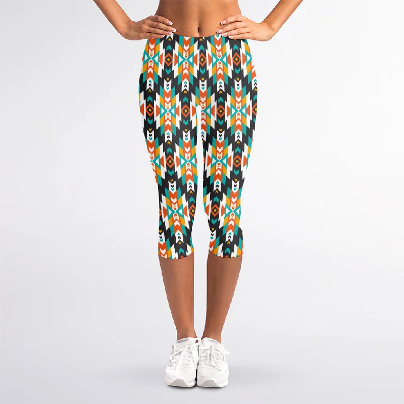 Tribal Native American Pattern Print Women's Capri Leggings Fashionable Stretchy Fit Leggings