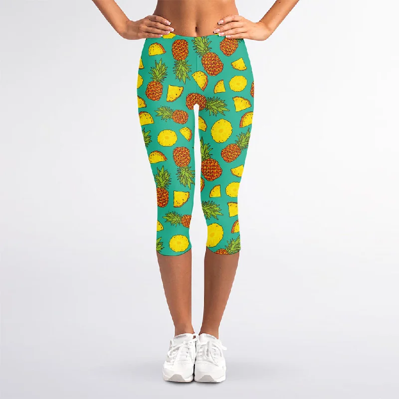 Tropical Pineapples Pattern Print Women's Capri Leggings Stylish Winter-Ready Leggings