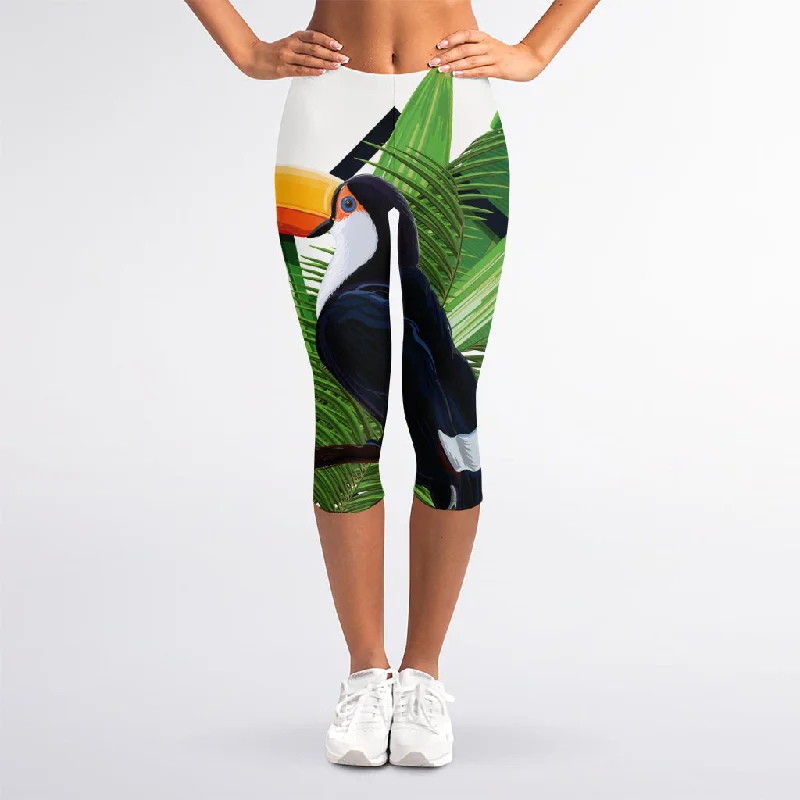 Tropical Toco  Toucan Print Women's Capri Leggings Stylish Pockets Active Leggings