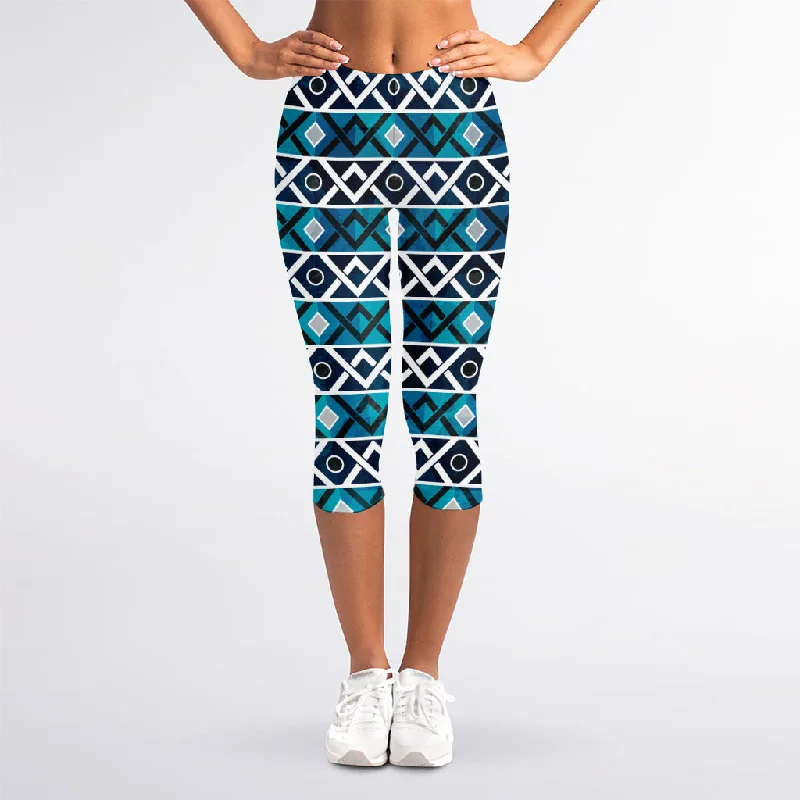 Turquoise Aztec Geometric Pattern Print Women's Capri Leggings Cozy Ribbed Leggings